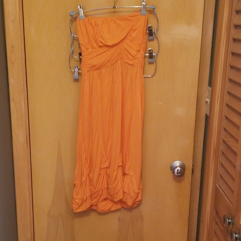 Strapless dress